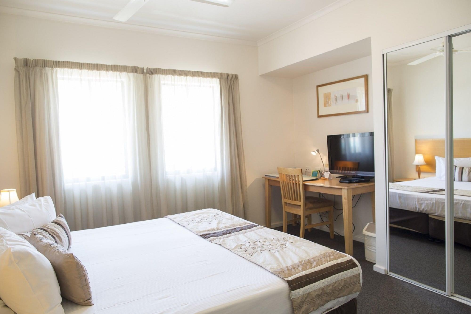 เมโทร แอดวานซ์ อพาร์ตเมนต์ แอนด์ โฮเทล ดาร์วิน Aparthotel ภายนอก รูปภาพ