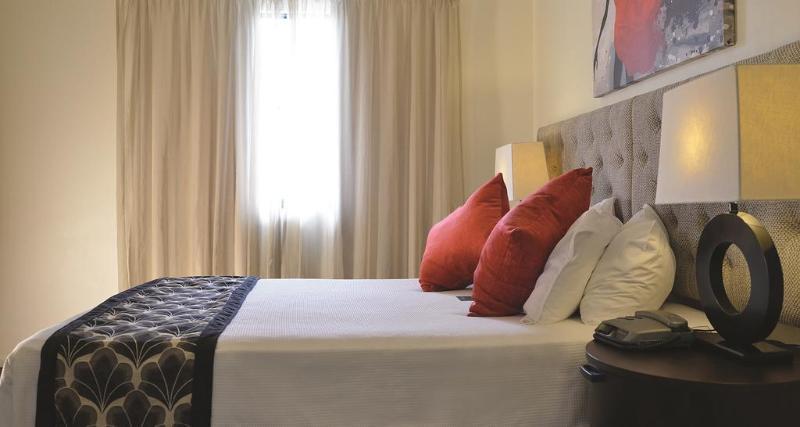 เมโทร แอดวานซ์ อพาร์ตเมนต์ แอนด์ โฮเทล ดาร์วิน Aparthotel ภายนอก รูปภาพ