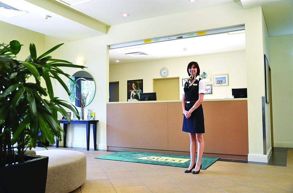 เมโทร แอดวานซ์ อพาร์ตเมนต์ แอนด์ โฮเทล ดาร์วิน Aparthotel ภายนอก รูปภาพ