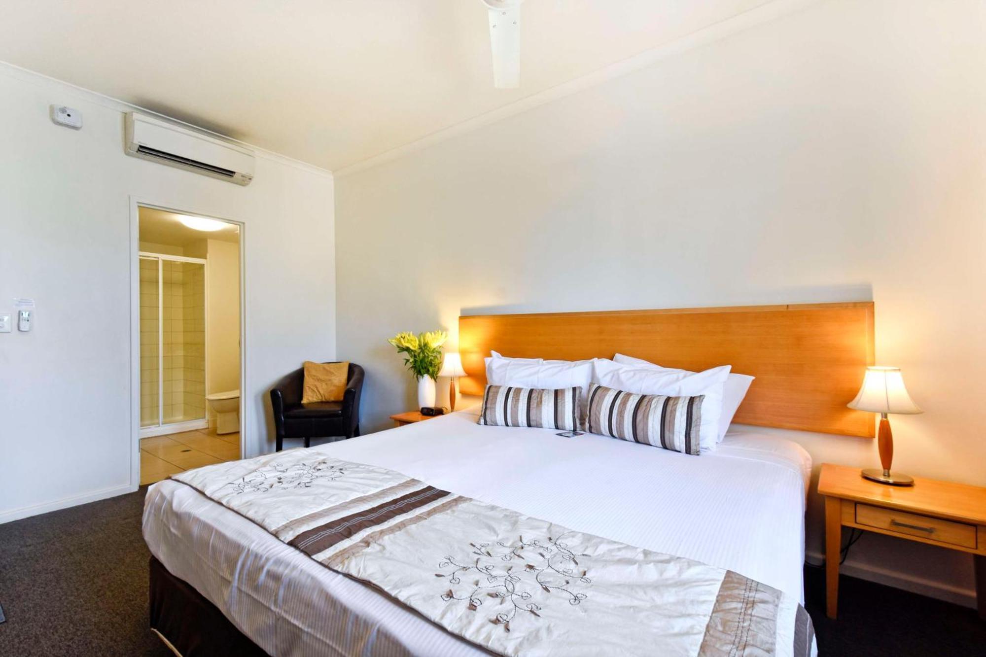 เมโทร แอดวานซ์ อพาร์ตเมนต์ แอนด์ โฮเทล ดาร์วิน Aparthotel ภายนอก รูปภาพ