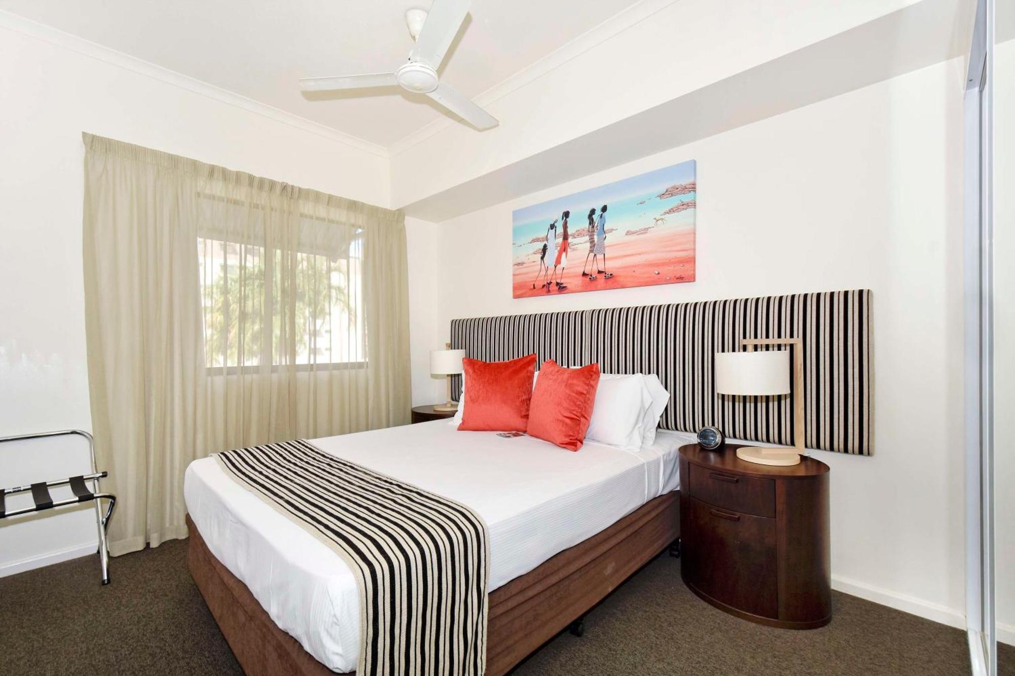 เมโทร แอดวานซ์ อพาร์ตเมนต์ แอนด์ โฮเทล ดาร์วิน Aparthotel ภายนอก รูปภาพ