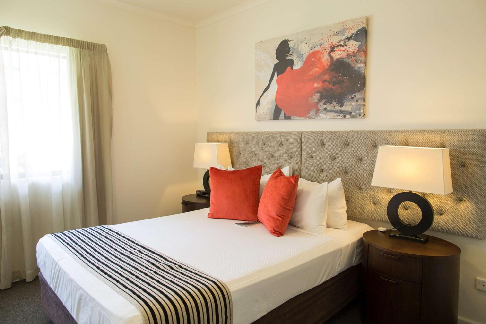 เมโทร แอดวานซ์ อพาร์ตเมนต์ แอนด์ โฮเทล ดาร์วิน Aparthotel ภายนอก รูปภาพ