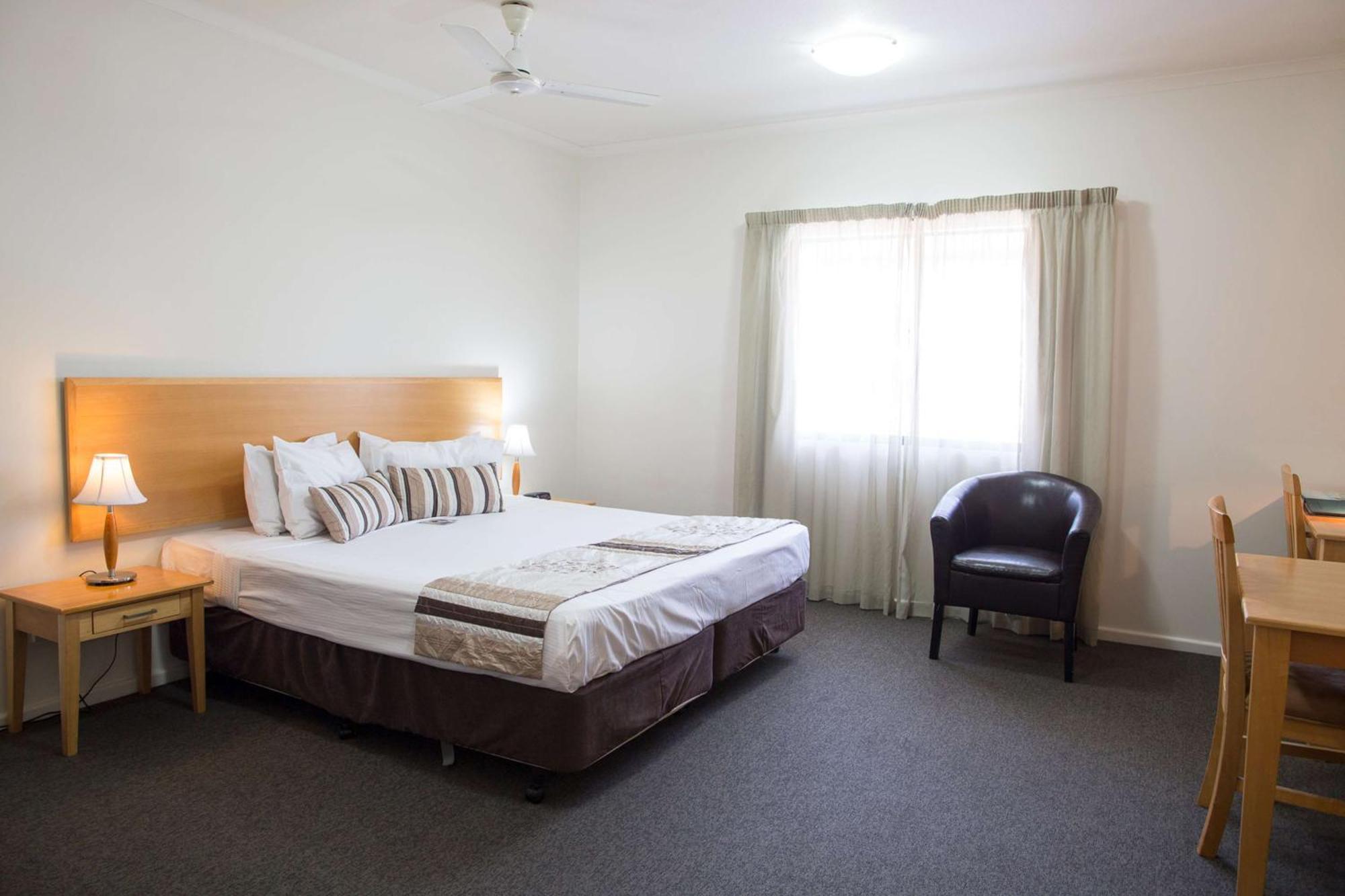 เมโทร แอดวานซ์ อพาร์ตเมนต์ แอนด์ โฮเทล ดาร์วิน Aparthotel ภายนอก รูปภาพ