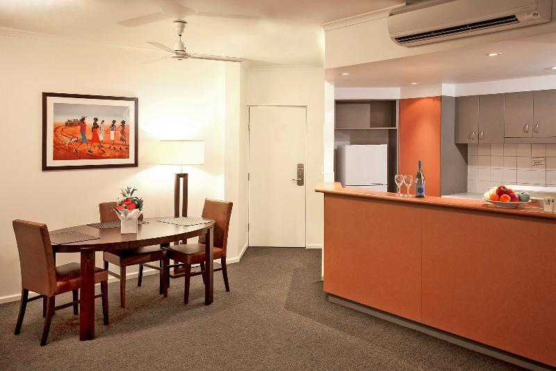 เมโทร แอดวานซ์ อพาร์ตเมนต์ แอนด์ โฮเทล ดาร์วิน Aparthotel ภายนอก รูปภาพ